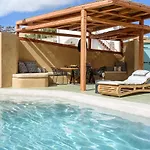 Villa Potamos Luxury House, Private Pool, Santorini