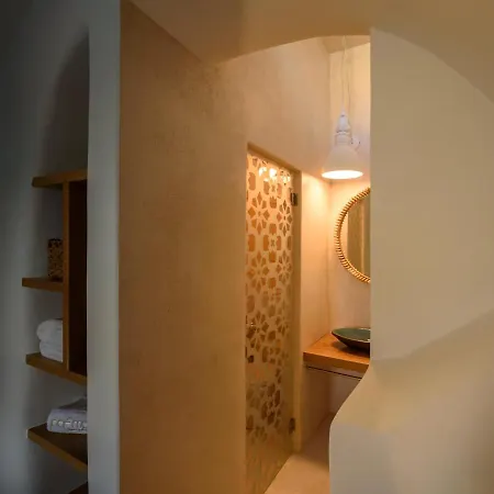 Villa Potamos Luxury House, Private Pool, Santorini Exo Gonia