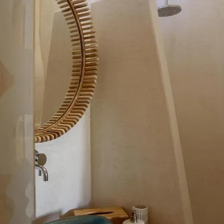 Potamos Luxury House, Private Pool, Santorini فيلة