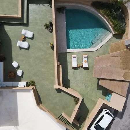 Potamos Luxury House, Private Pool, Santorini