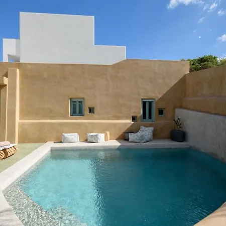 Potamos Luxury House, Private Pool, Santorini